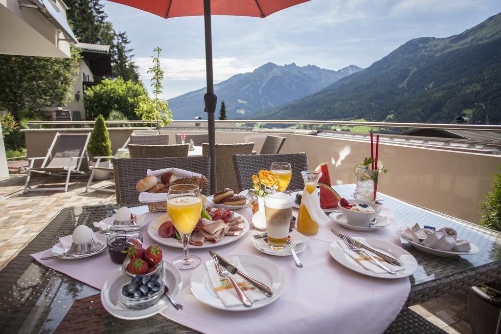 Hotel Alta Vista Neukirchen am Grossvenediger Ngoại thất bức ảnh